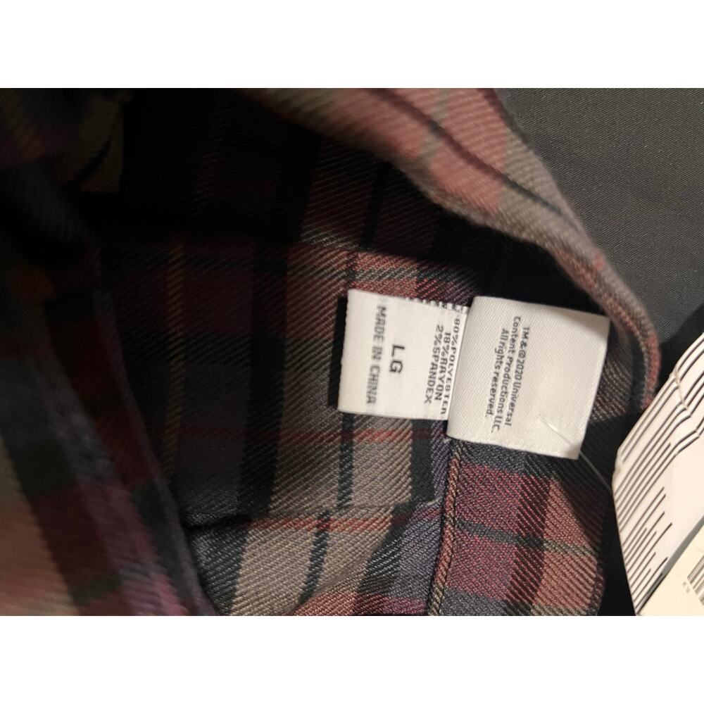 plaid pleated skirt fromThe Umbrella Academy